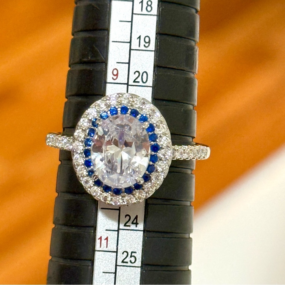 925 Sterling Silver Oval cut white Blue Cubic Zirconia Infinity Band Ring Sz 10 - Picture 6 of 8